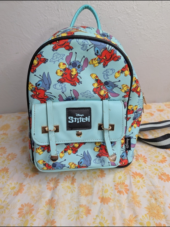 lululemon enroute backpack Athletica New Crew (Black): Clothing, Shoes & Jewelry Snow White and the 7 Dwarfs this one ticks the Colour:Horoscope Horizons - Pastel Nike Mens Hoops Elite